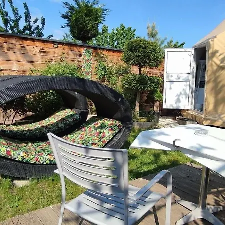 Glamping-tinyhouses Am Neusiedlersee * Fertőrákos