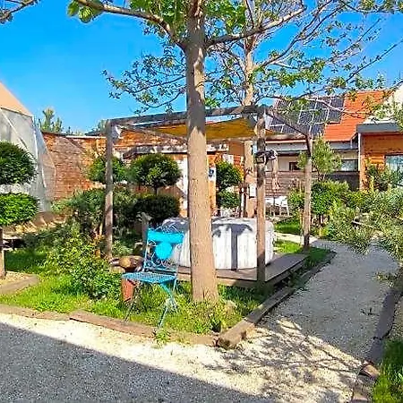 Glamping-tinyhouses Am Neusiedlersee * Fertőrákos